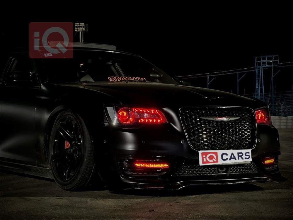كرايسلر 300